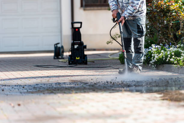 Fence Pressure Washing in Martin, TN